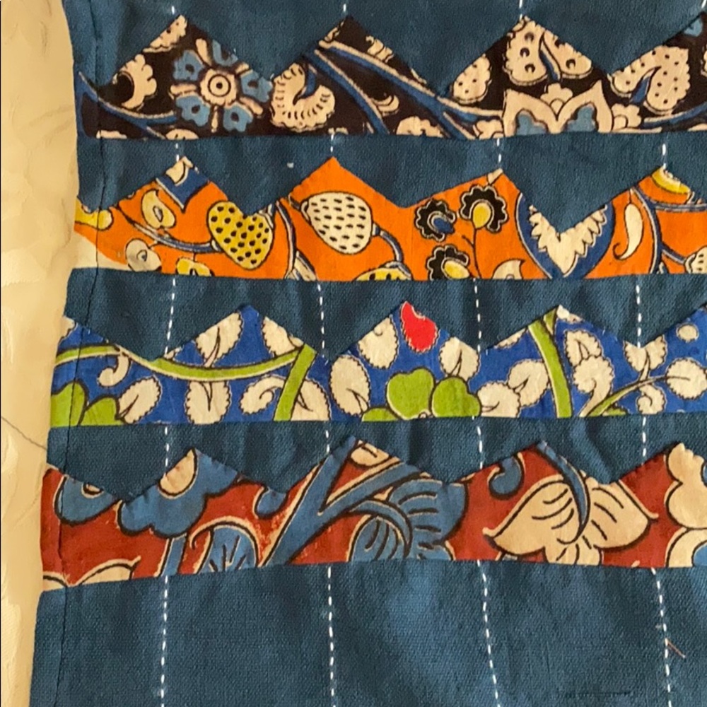 Hand stitched indigo patchwork throw - Picture 2 of 4